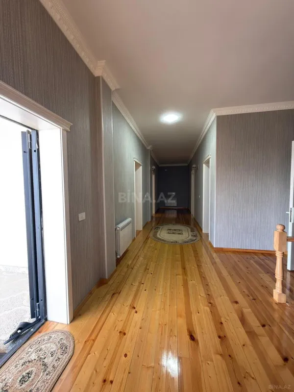 Satılır 6 otaqlı həyət evi 500 m²