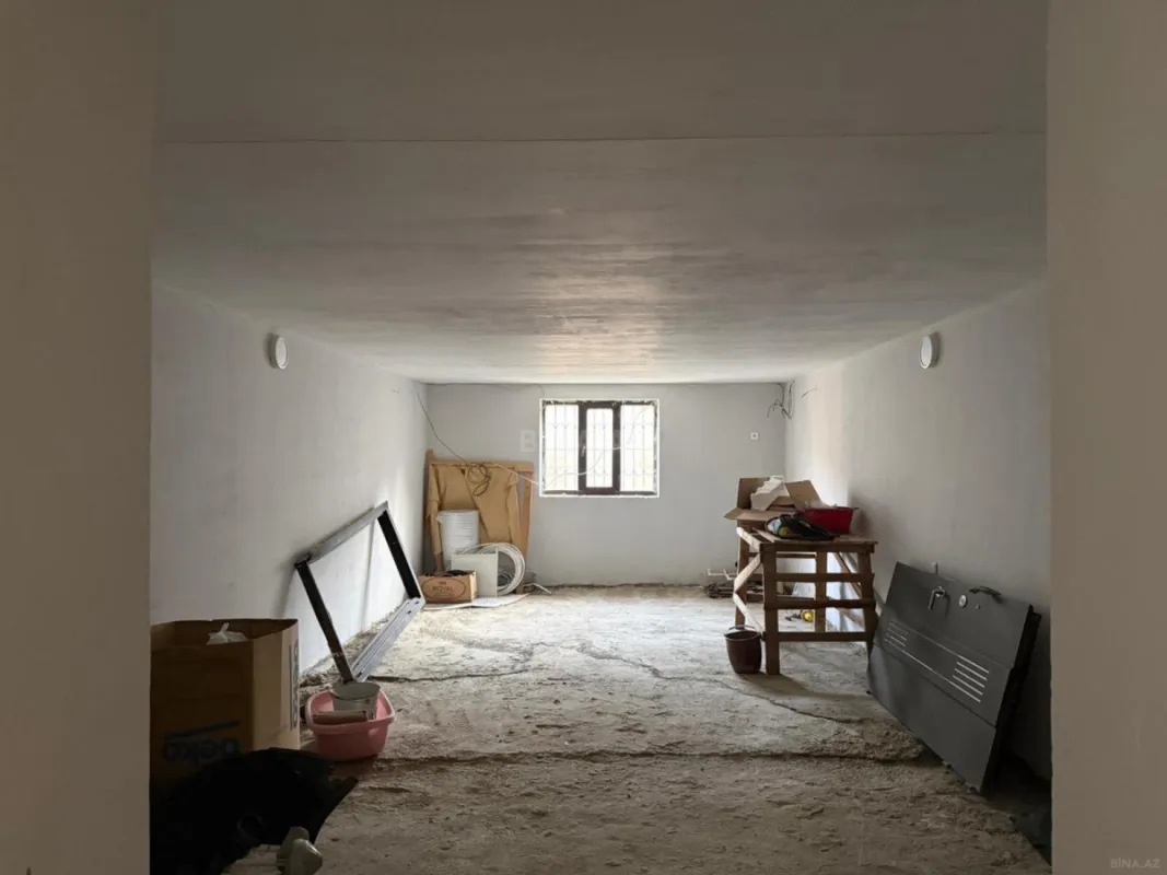 Satılır 6 otaqlı həyət evi 500 m²