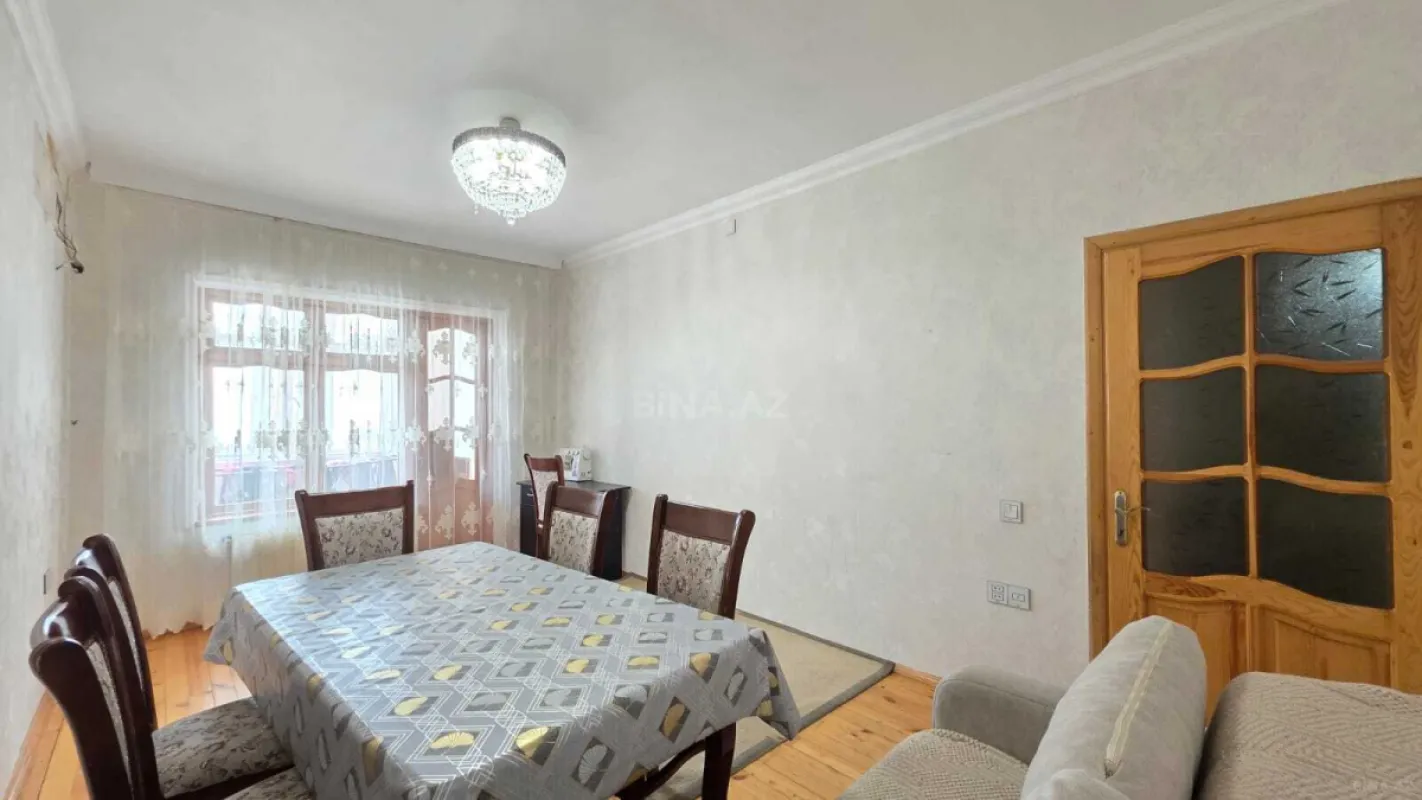 Satılır 3 otaqlı mənzil 80 m²