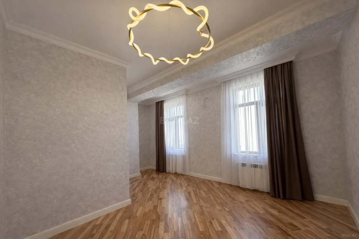 Satılır 3 otaqlı mənzil 95 m²