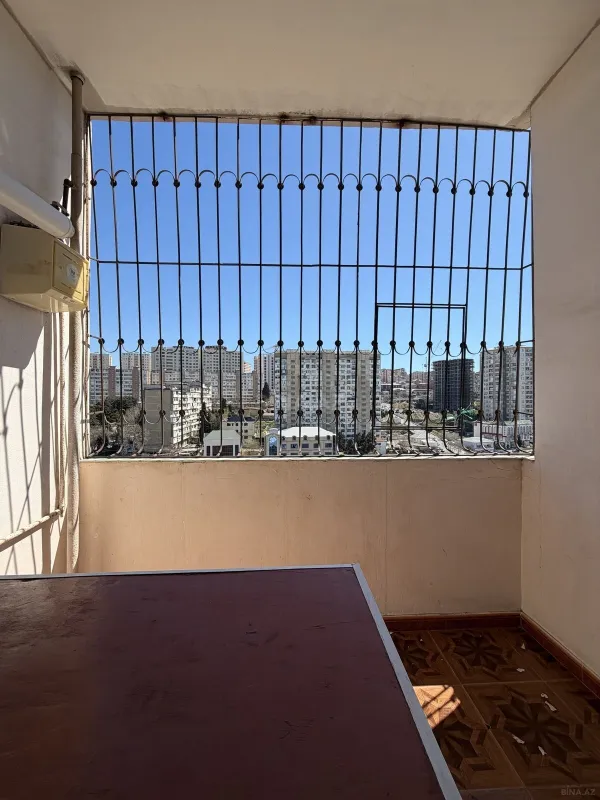 Satılır 3 otaqlı mənzil 110 m²