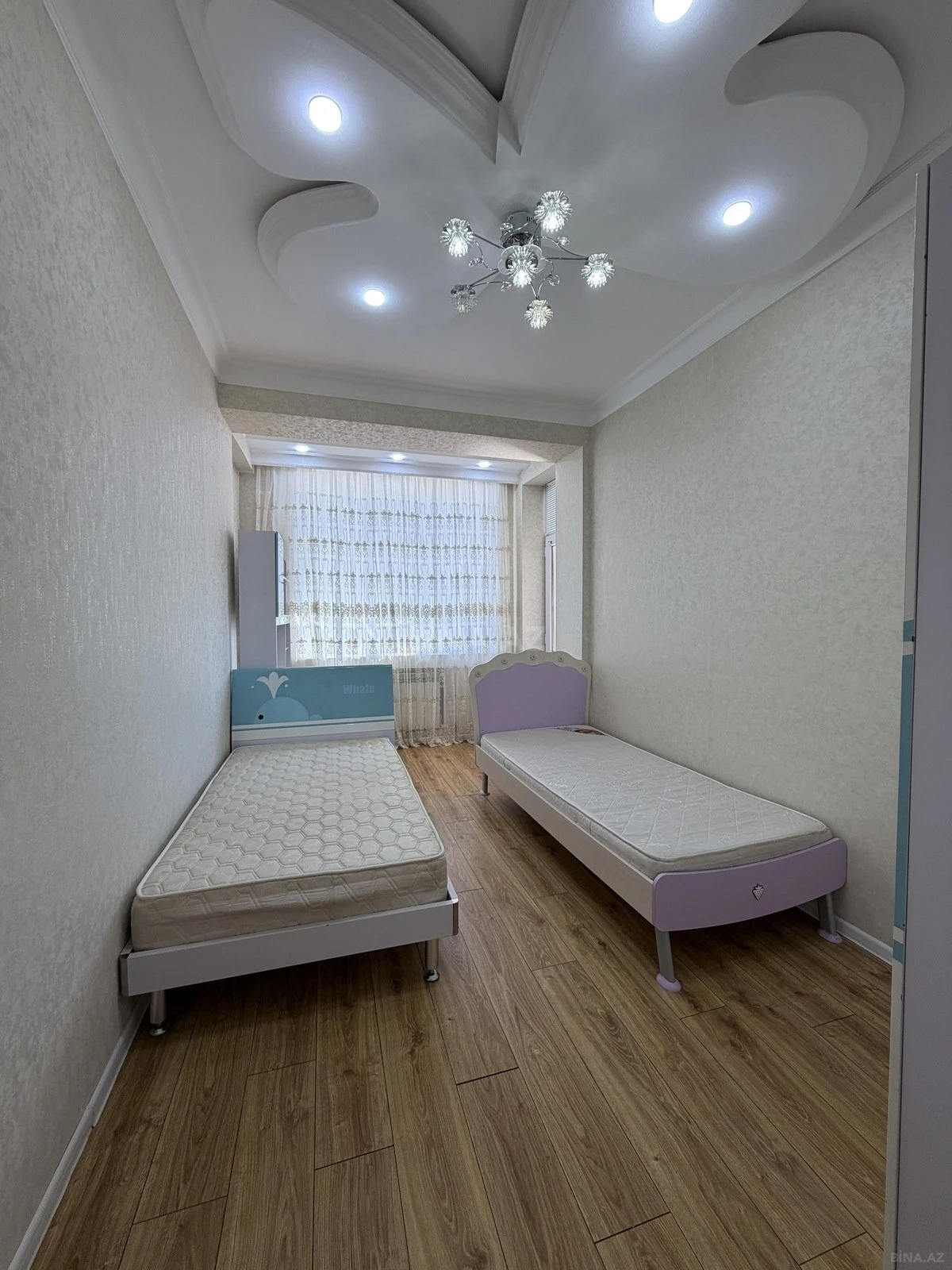 Satılır 3 otaqlı mənzil 110 m²