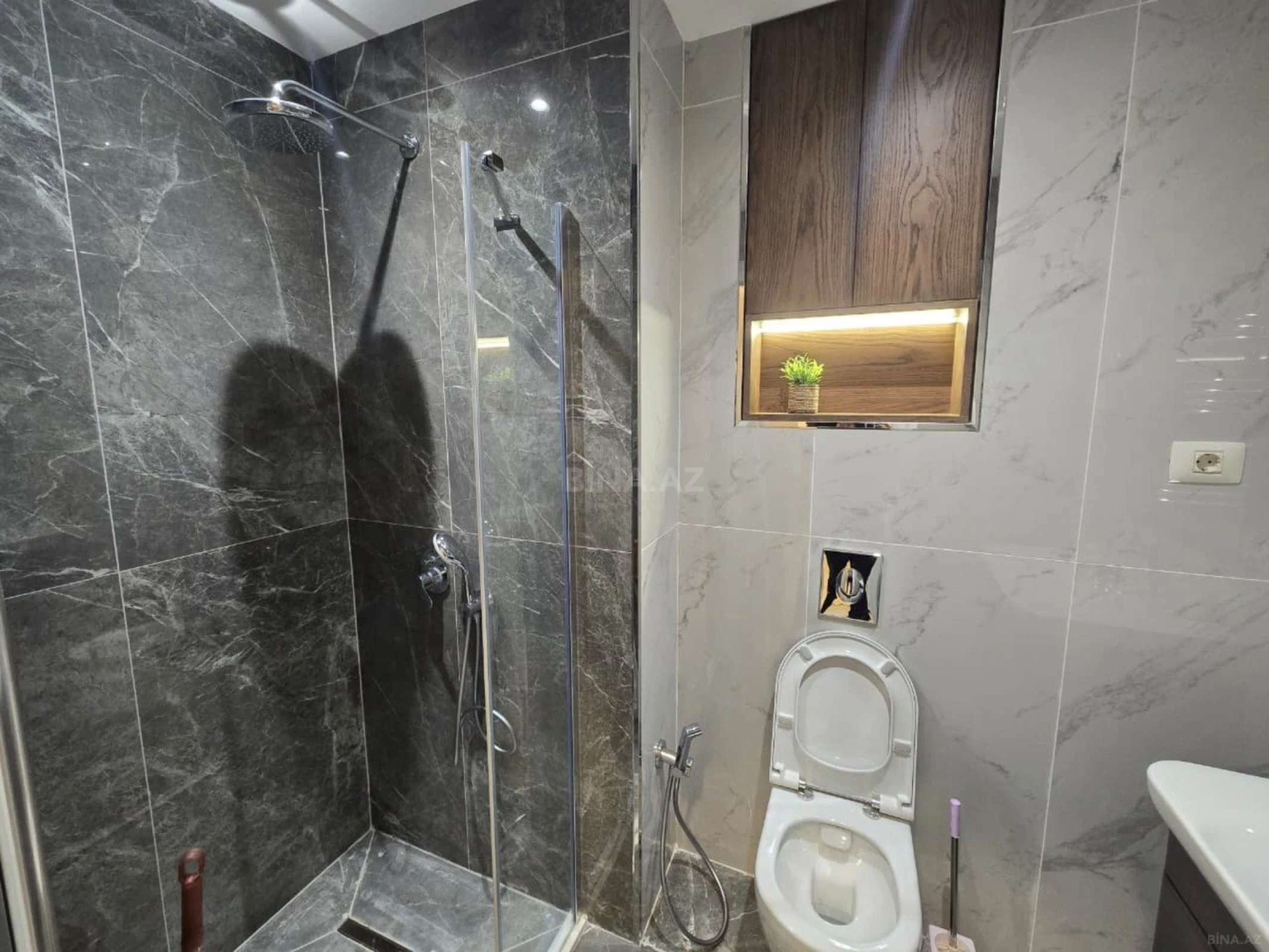 Satılır 3 otaqlı mənzil 72 m²