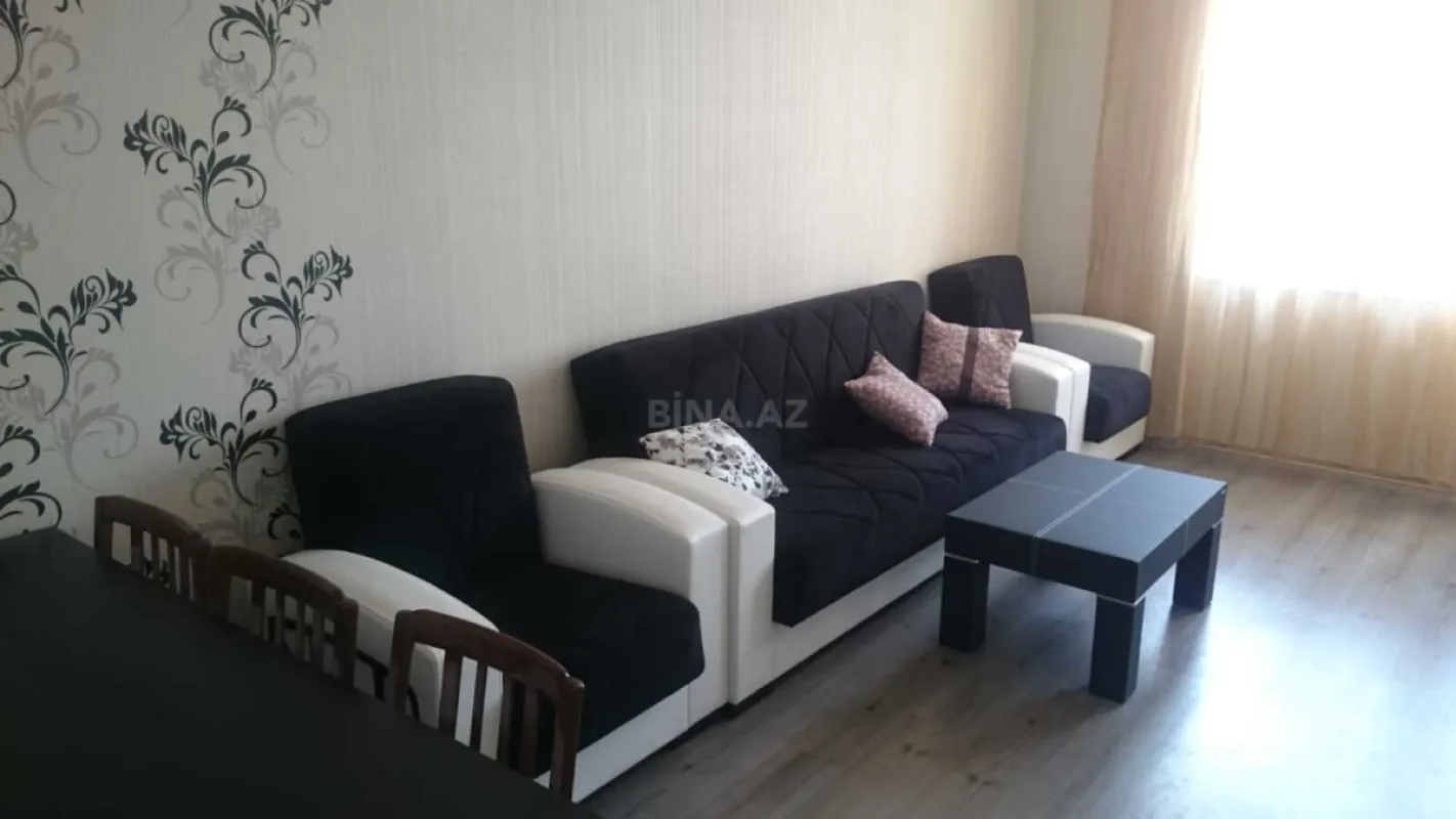 Kirayə verilir 2 otaqlı mənzil 50 m²
