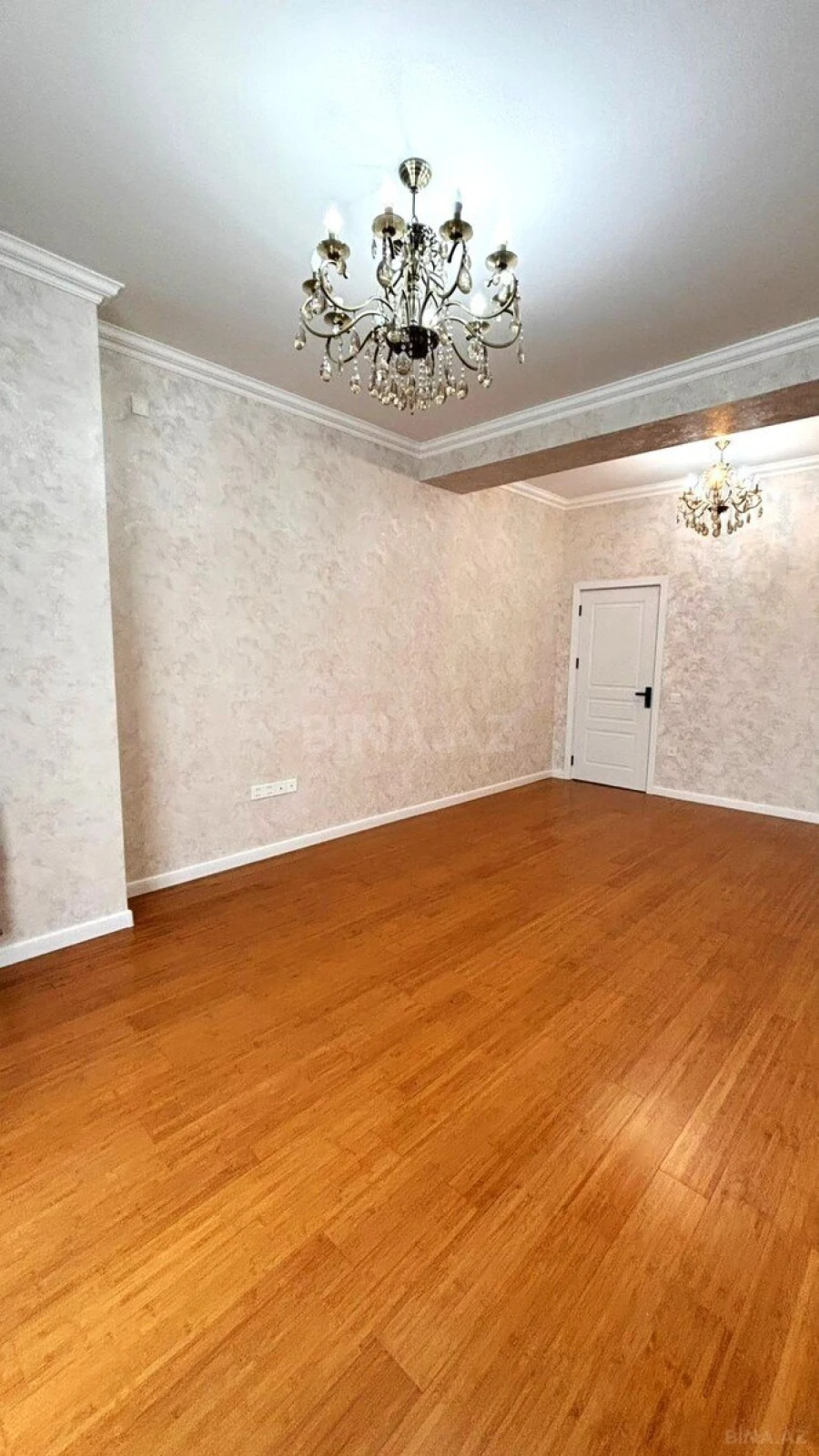Satılır 2 otaqlı mənzil 80 m²