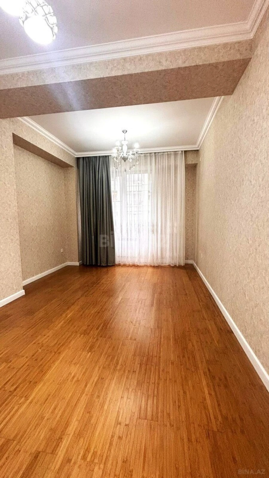Satılır 2 otaqlı mənzil 80 m²