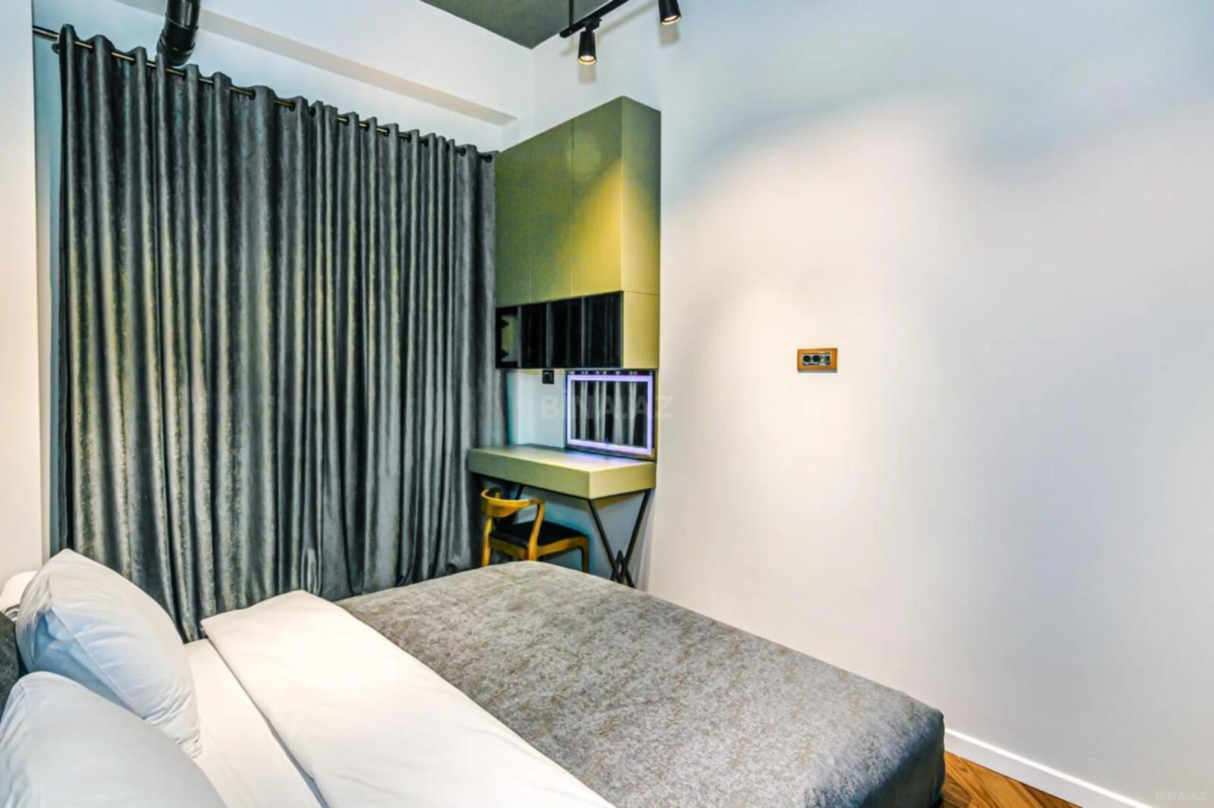 Satılır 2 otaqlı mənzil 58 m²