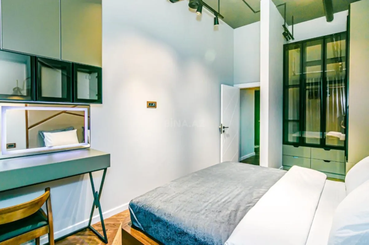 Satılır 2 otaqlı mənzil 58 m²