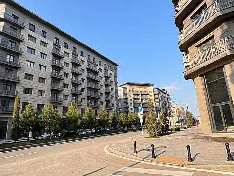 Satılır 2 otaqlı mənzil 90 m²