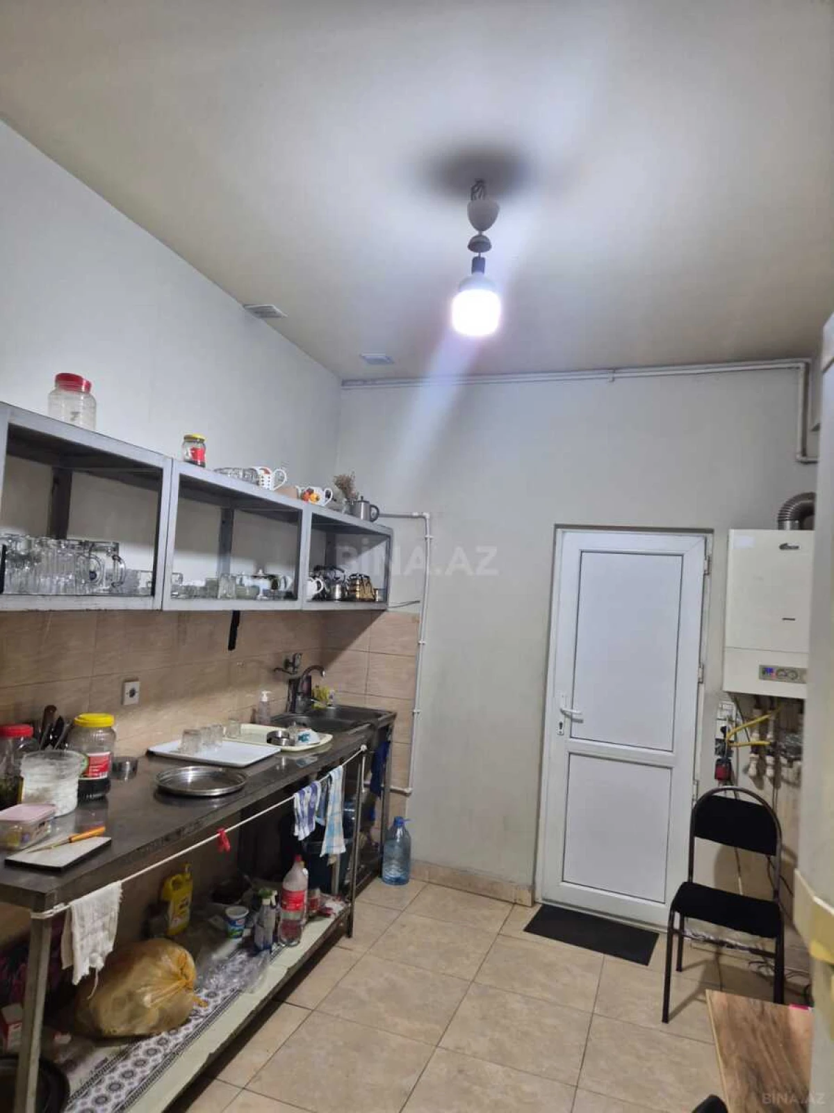 Kirayə verilir obyekt 220 m²