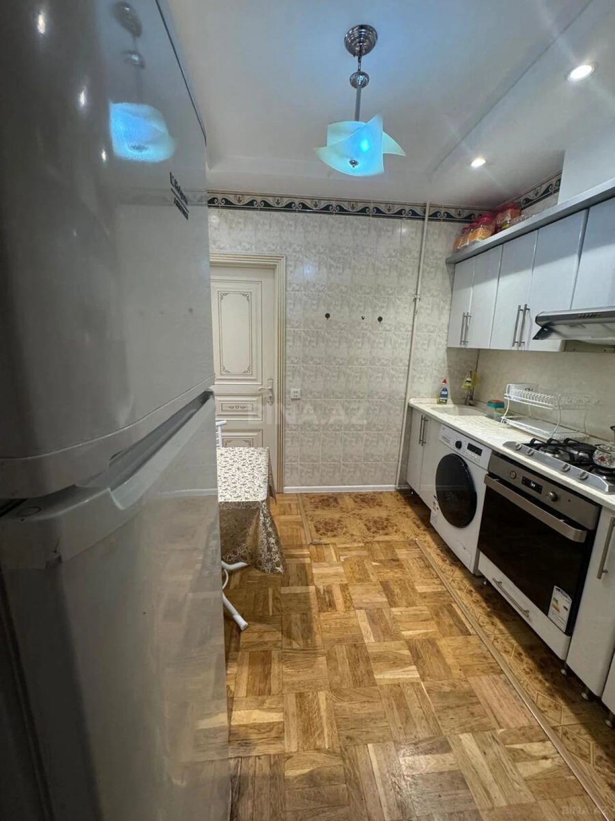 Kirayə verilir 2 otaqlı mənzil 50 m²