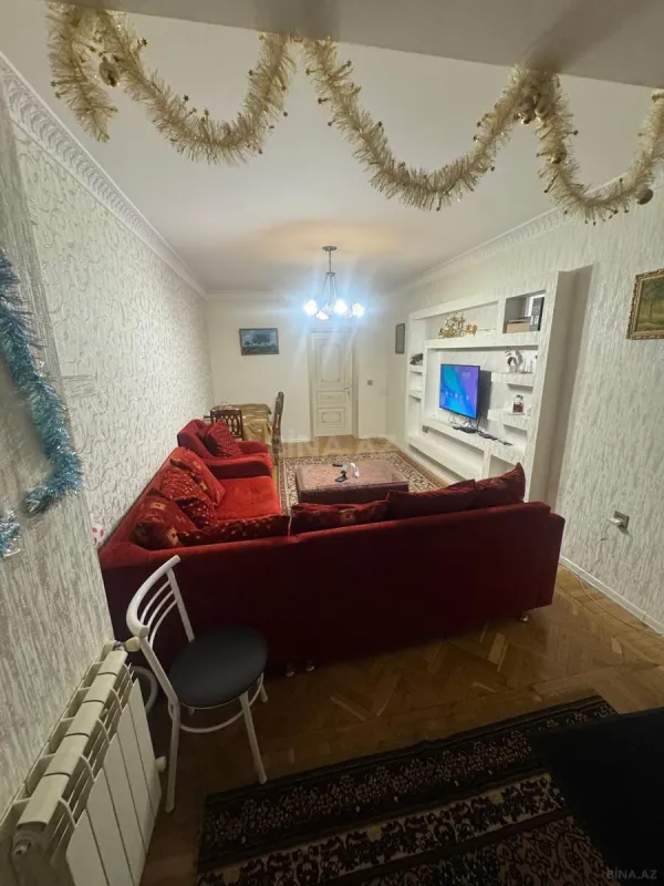 Kirayə verilir 2 otaqlı mənzil 50 m²