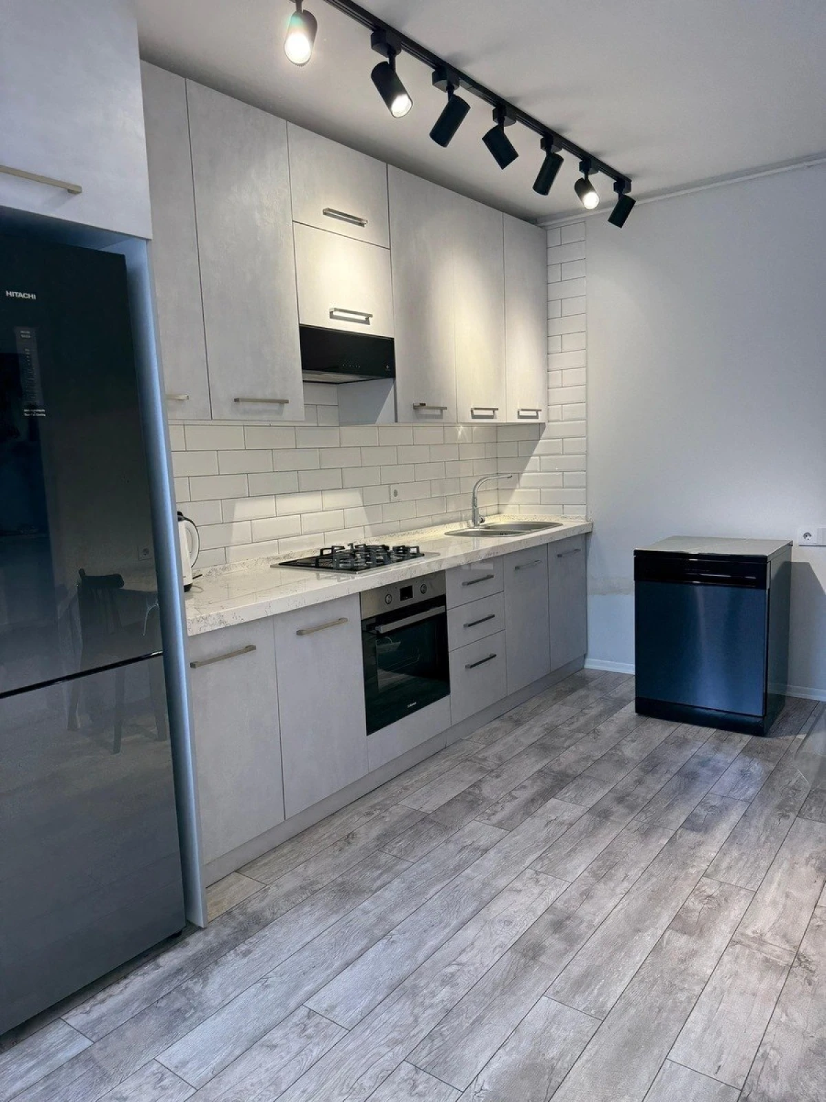 Satılır 2 otaqlı mənzil 53 m²