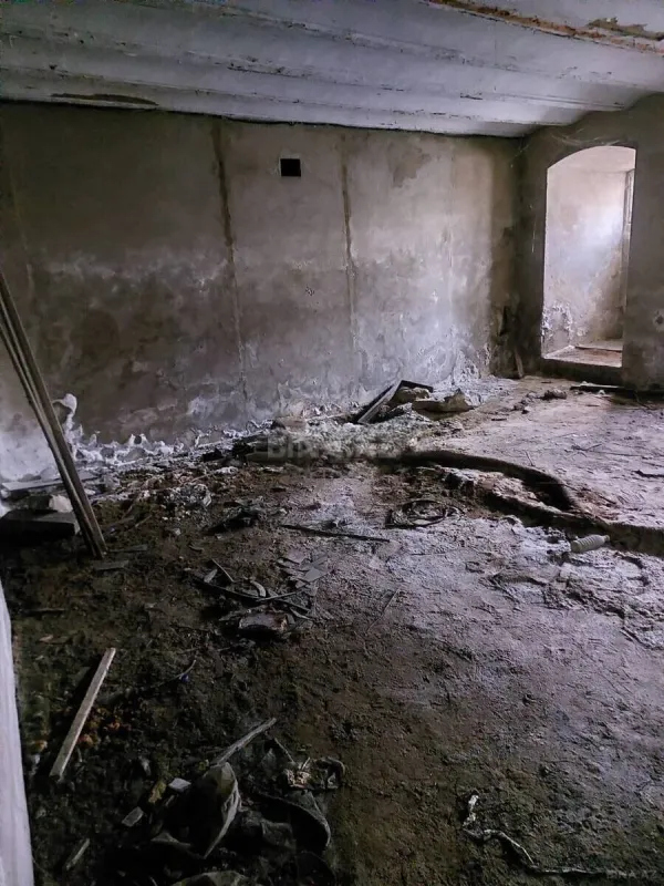 Satılır obyekt 100 m²