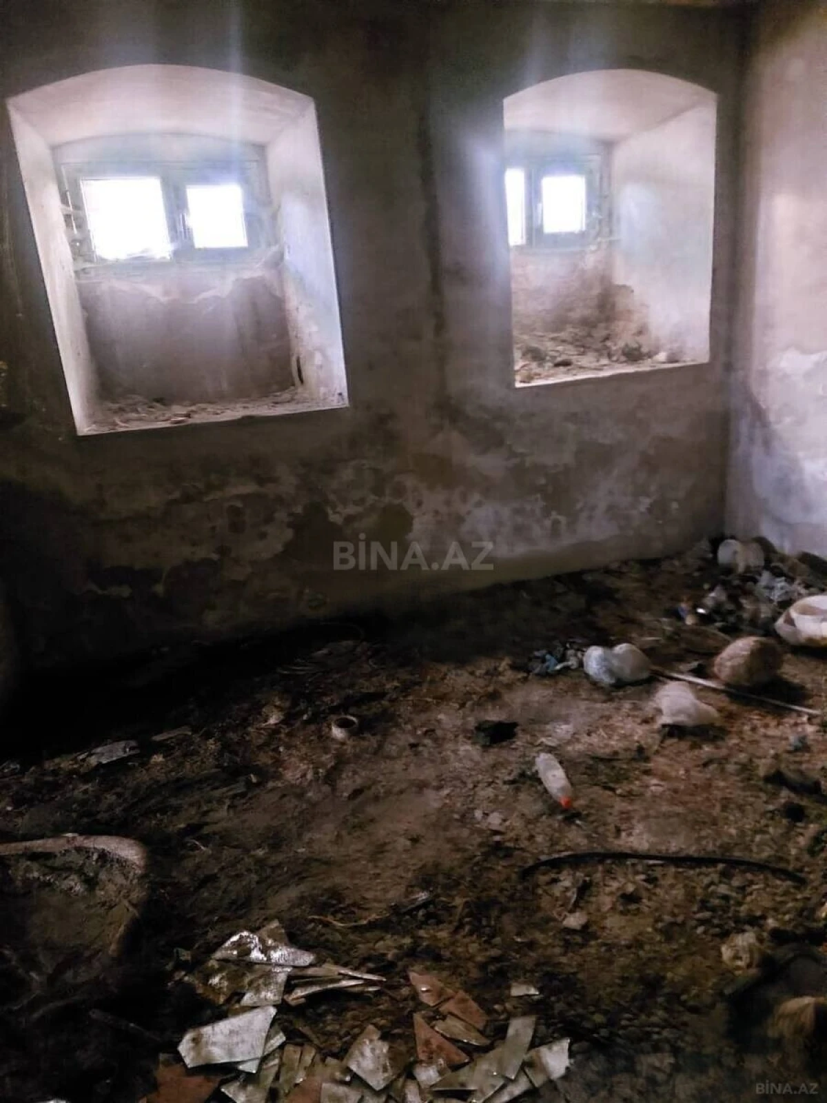 Satılır obyekt 100 m²