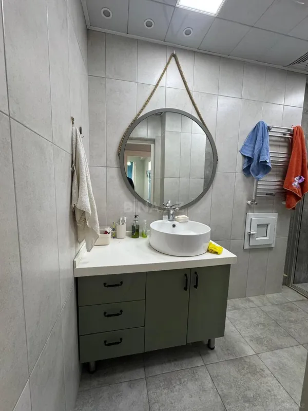 Satılır 3 otaqlı mənzil 82 m²