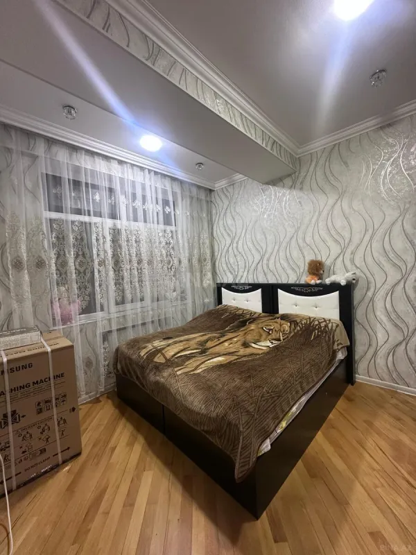 Satılır 3 otaqlı mənzil 101 m²