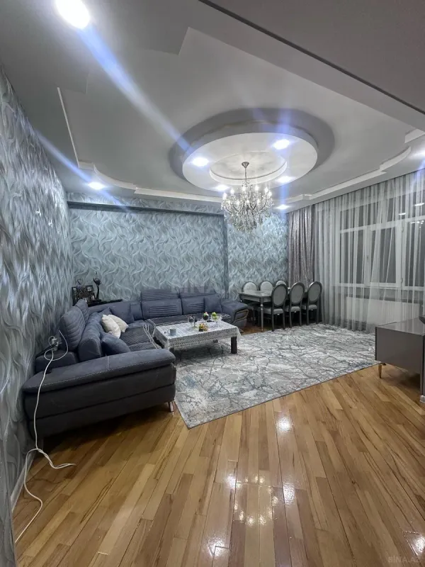 Satılır 3 otaqlı mənzil 101 m²
