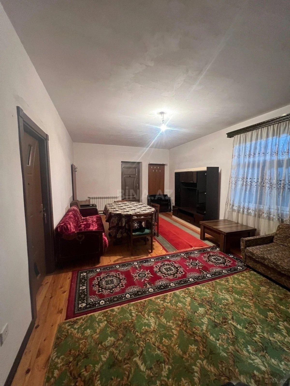 Kirayə verilir 2 otaqlı mənzil 50 m²