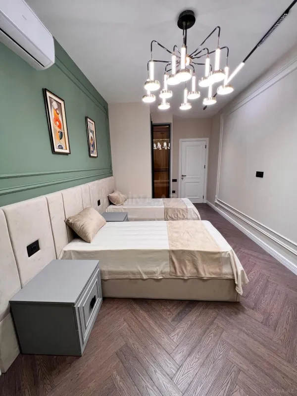 Satılır 3 otaqlı mənzil 91 m²