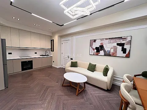 Satılır 3 otaqlı mənzil 91 m²