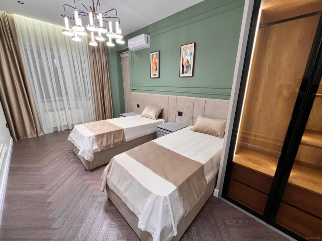 Satılır 3 otaqlı mənzil 91 m²