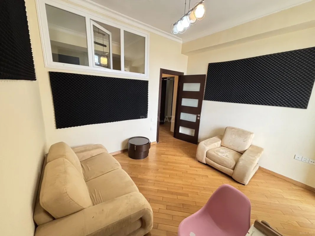 Kirayə verilir 3 otaqlı mənzil 110 m²