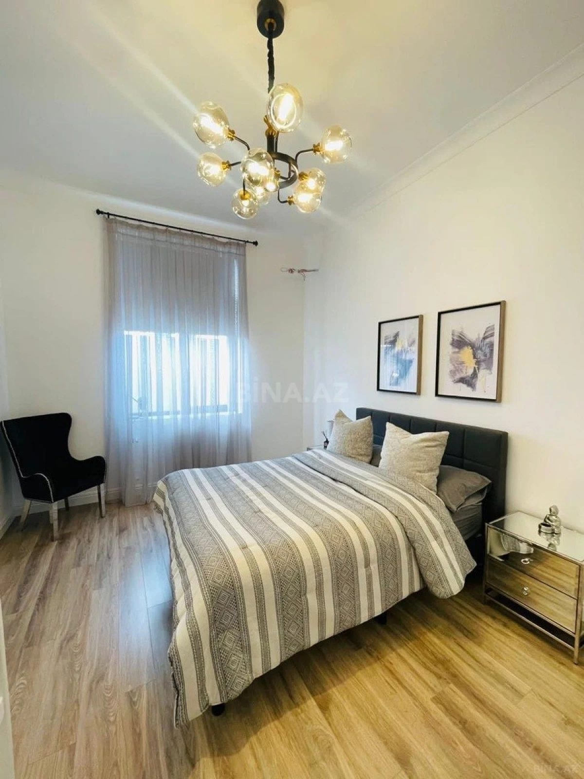 Kirayə verilir 4 otaqlı həyət evi 240 m²