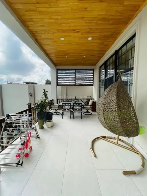 Kirayə verilir 4 otaqlı həyət evi 240 m²