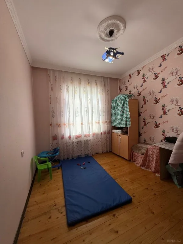 Satılır 4 otaqlı həyət evi 120 m²