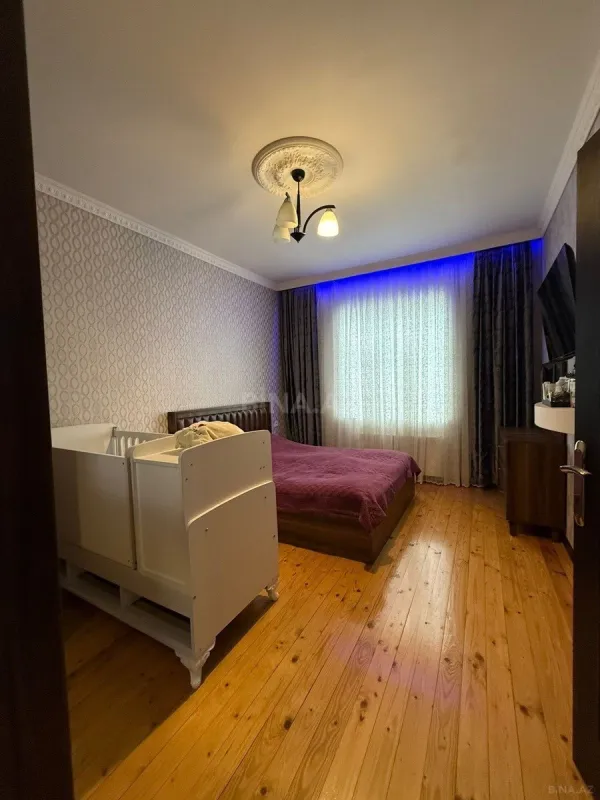 Satılır 4 otaqlı həyət evi 120 m²