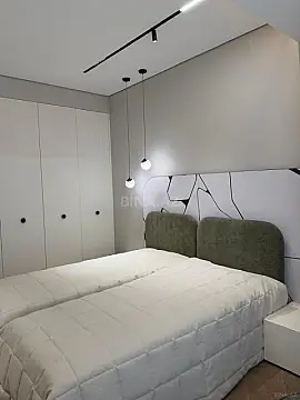 Kirayə verilir 3 otaqlı mənzil 140 m²