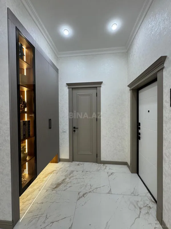 Satılır 3 otaqlı mənzil 82 m²