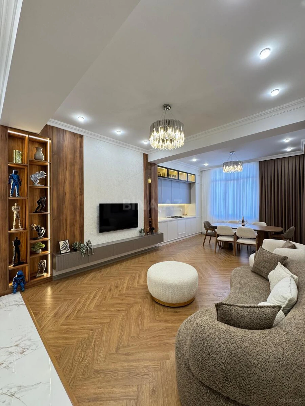 Satılır 3 otaqlı mənzil 82 m²