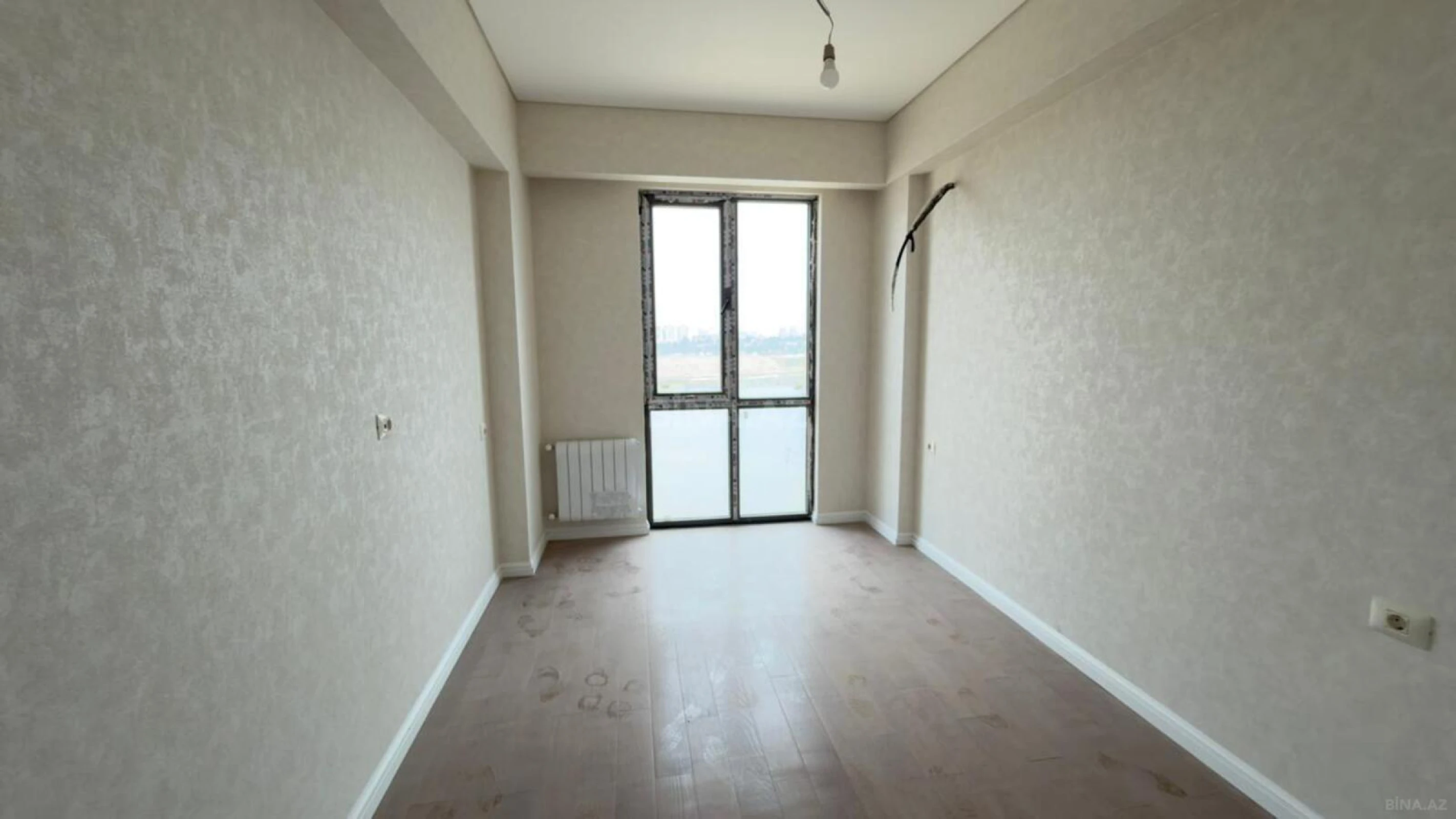 Satılır 3 otaqlı mənzil 71 m²