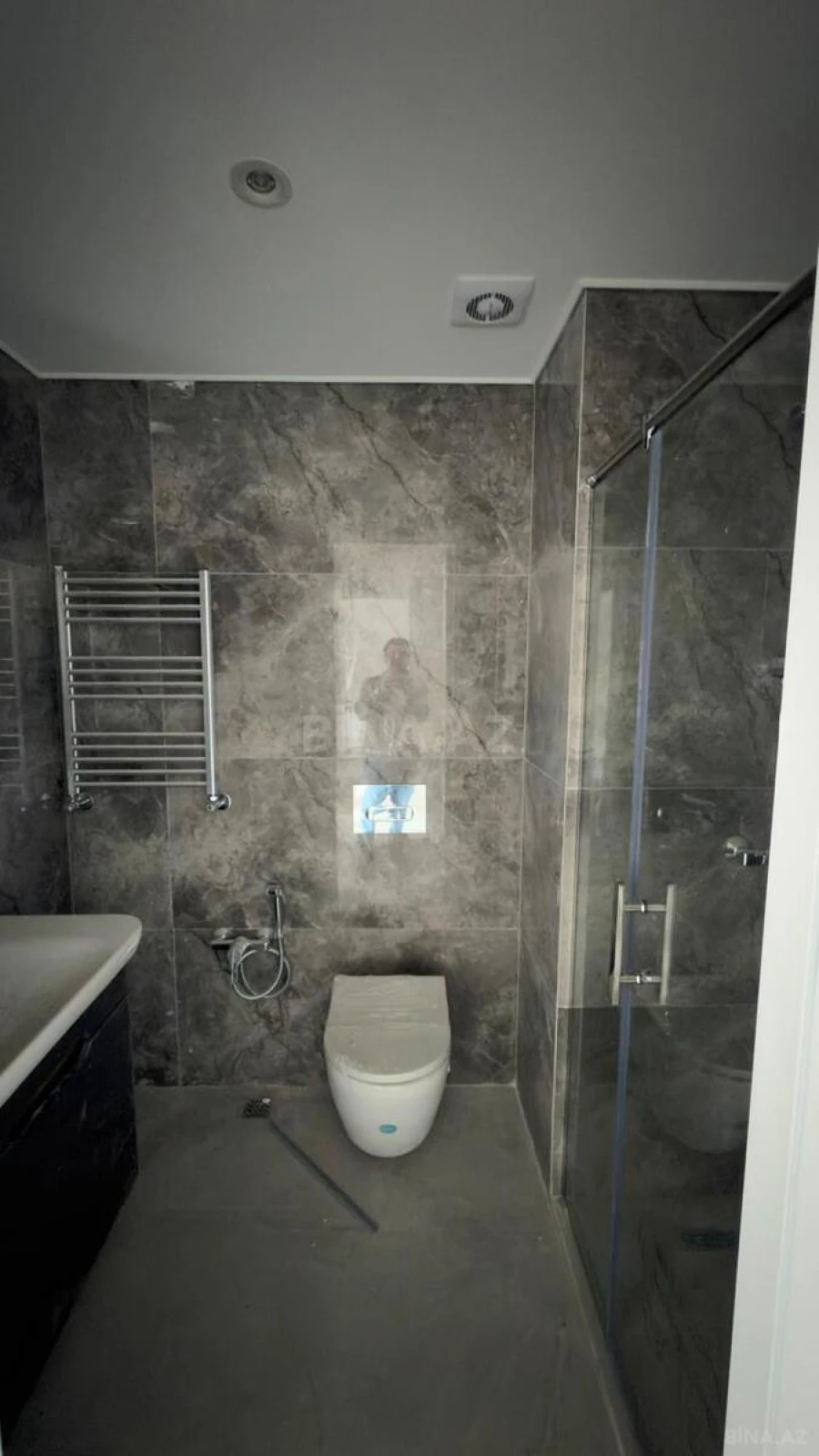 Satılır 3 otaqlı mənzil 71 m²