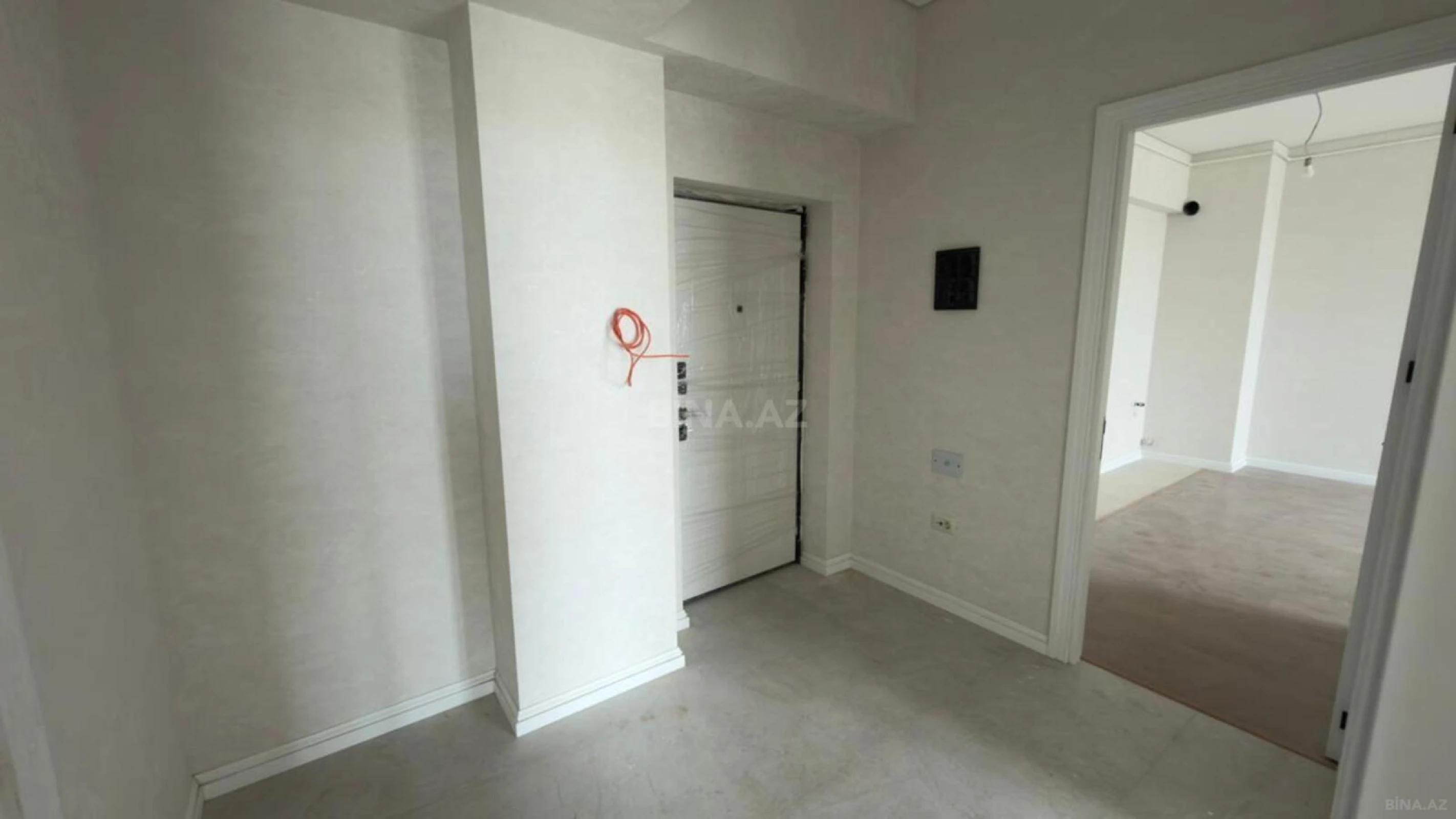Satılır 3 otaqlı mənzil 71 m²