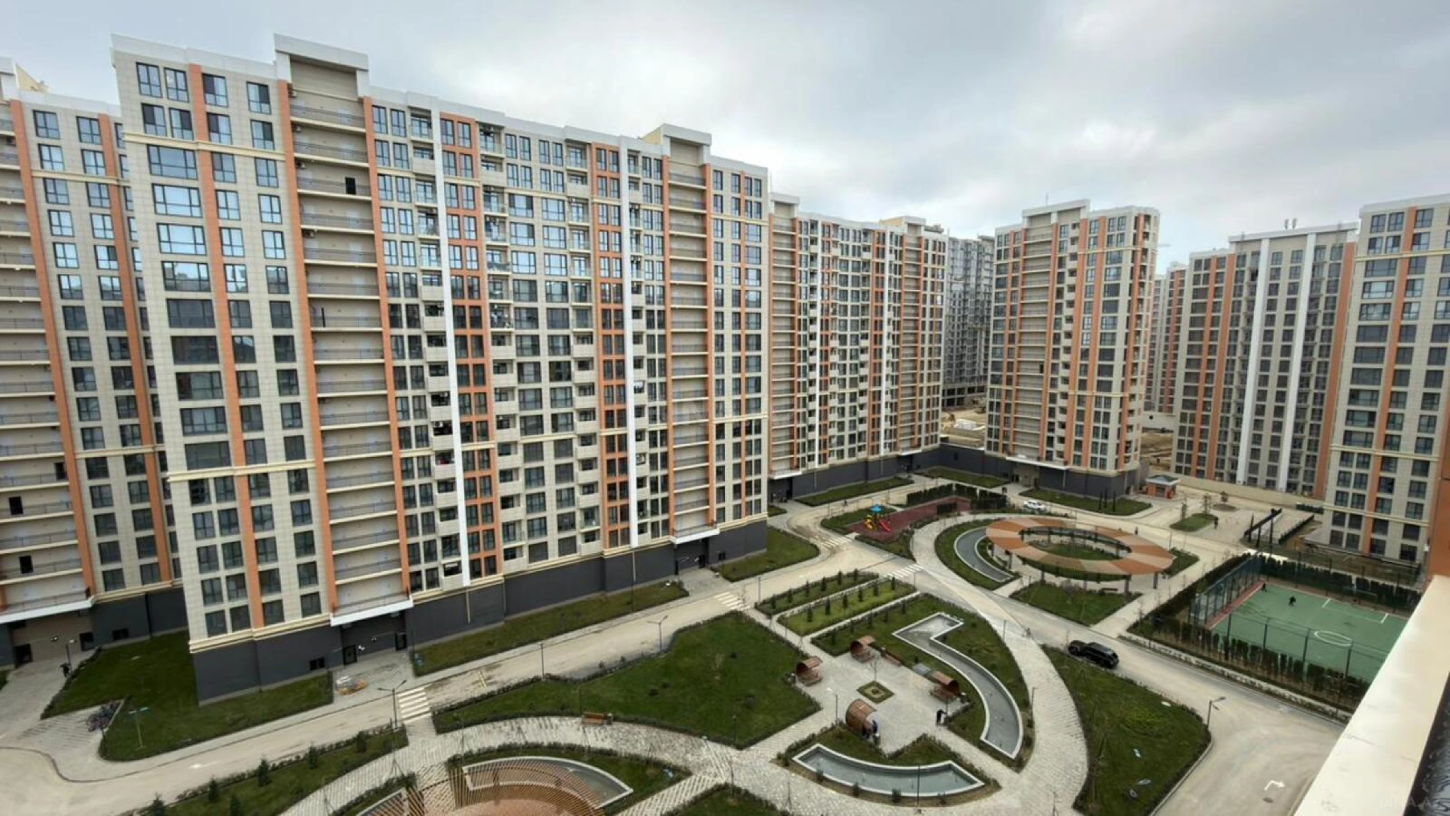 Satılır 3 otaqlı mənzil 71 m²