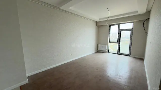 Satılır 3 otaqlı mənzil 71 m²