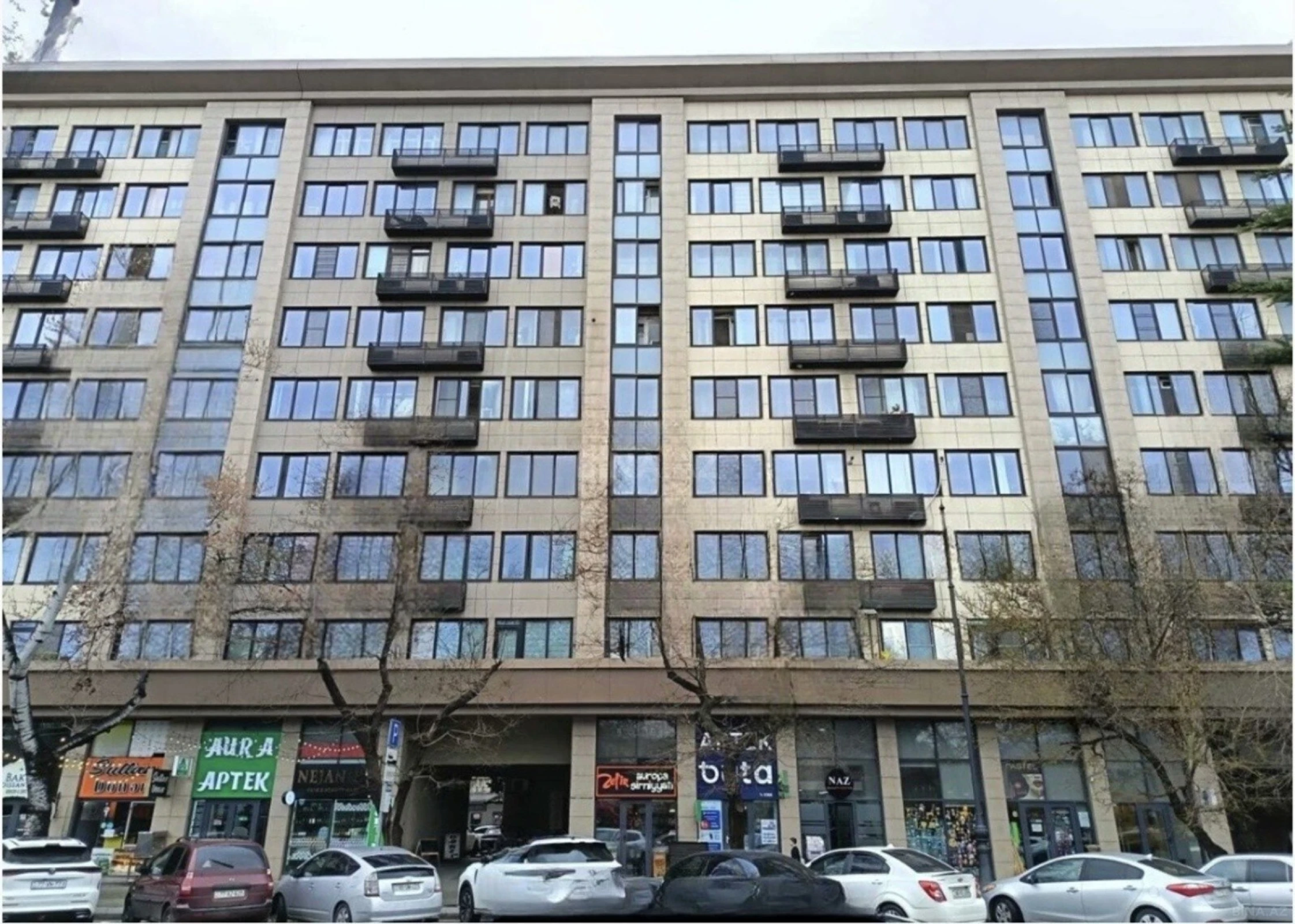 Satılır 2 otaqlı mənzil 65 m²