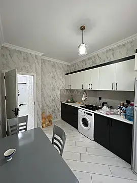 Satılır 2 otaqlı mənzil 62 m²