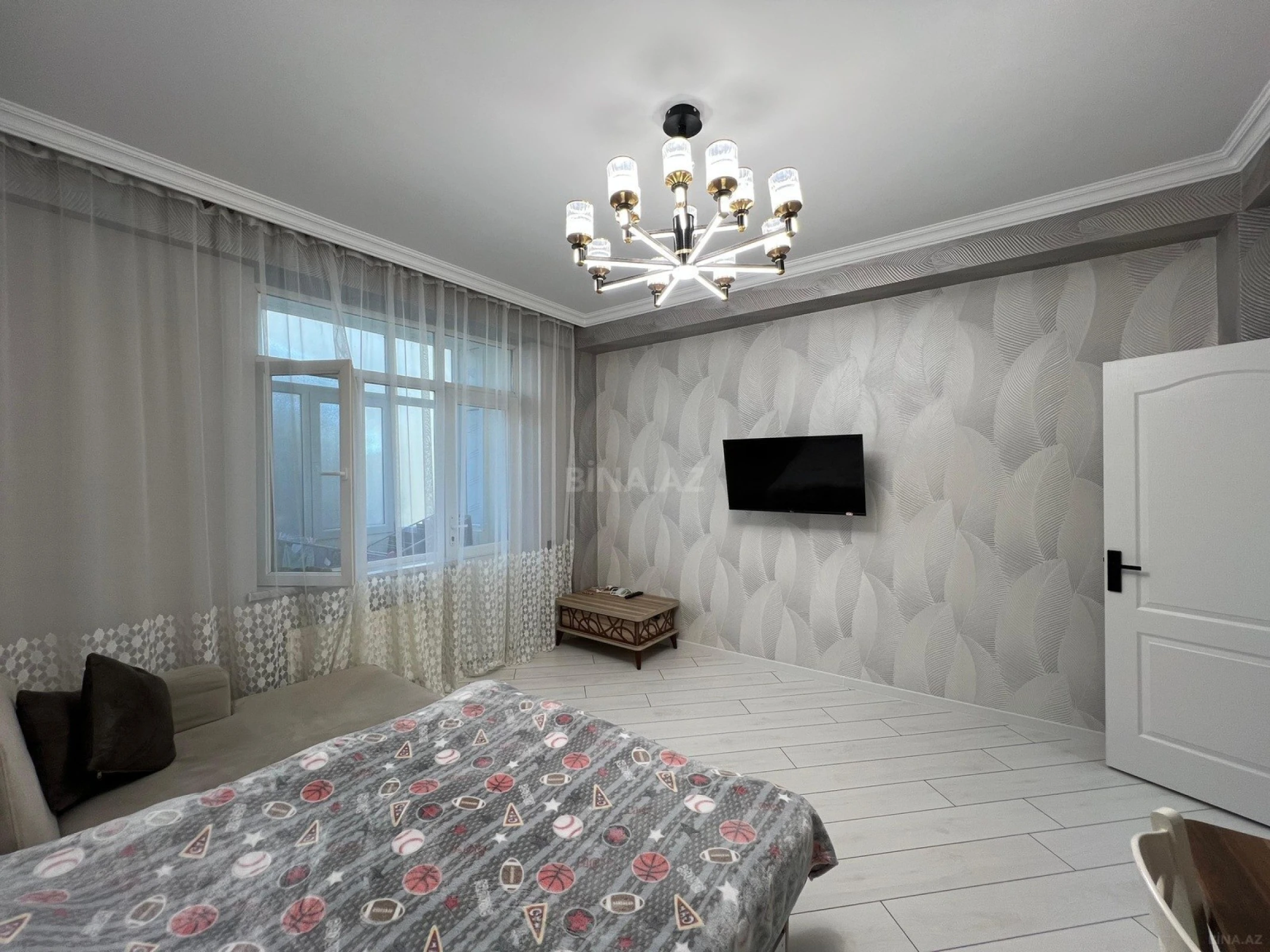 Satılır 2 otaqlı mənzil 62 m²
