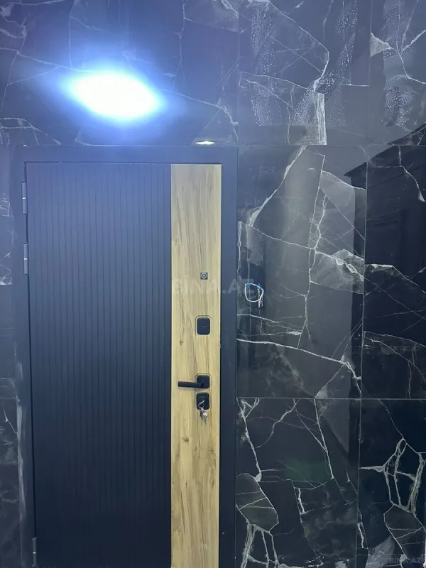 Satılır 3 otaqlı mənzil 120 m²