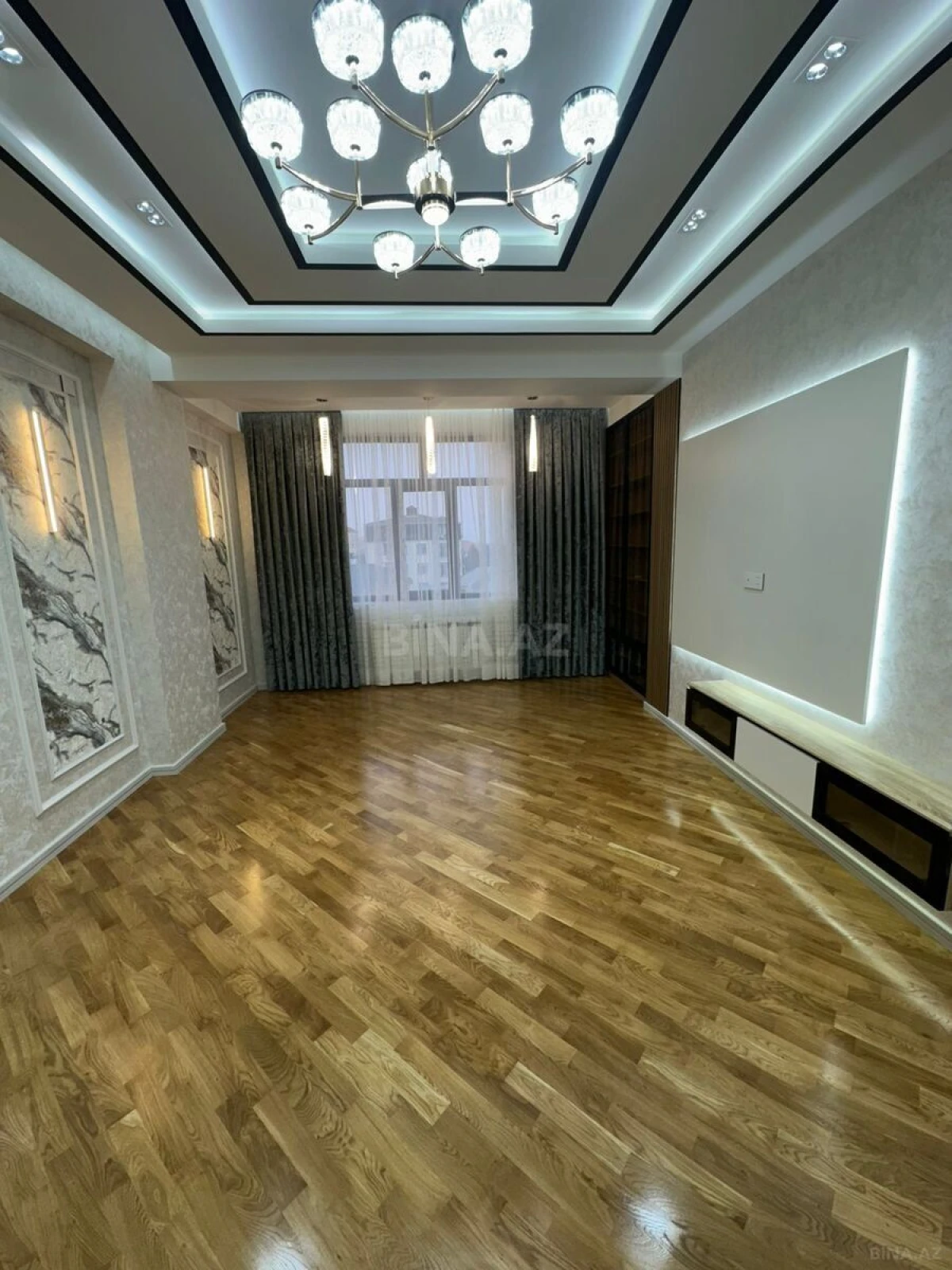Satılır 3 otaqlı mənzil 120 m²