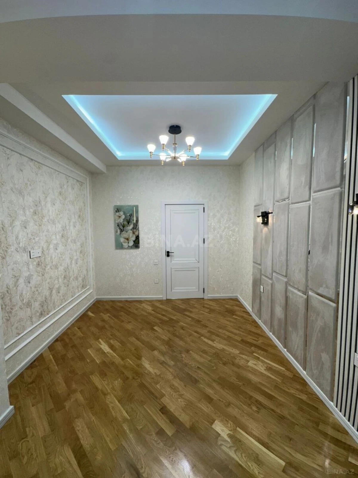 Satılır 3 otaqlı mənzil 120 m²