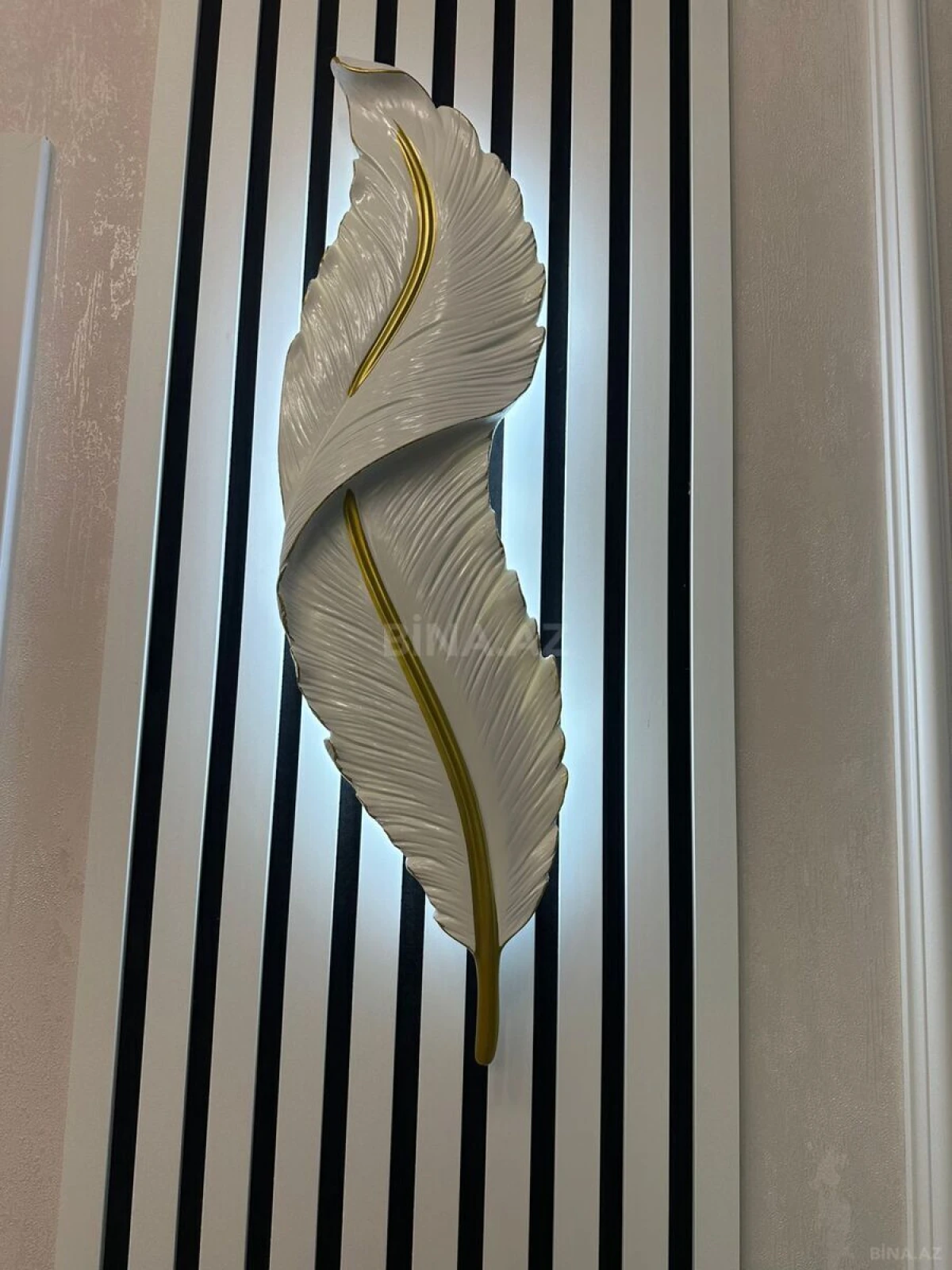 Satılır 3 otaqlı mənzil 120 m²