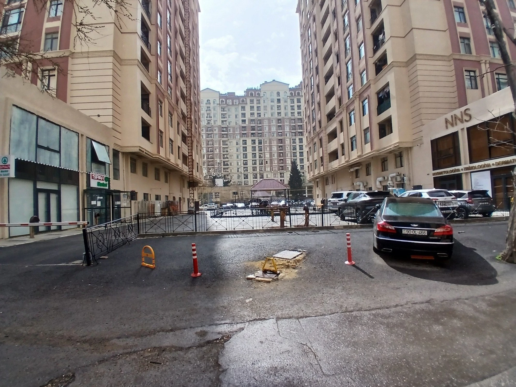 Satılır 2 otaqlı mənzil 75 m²