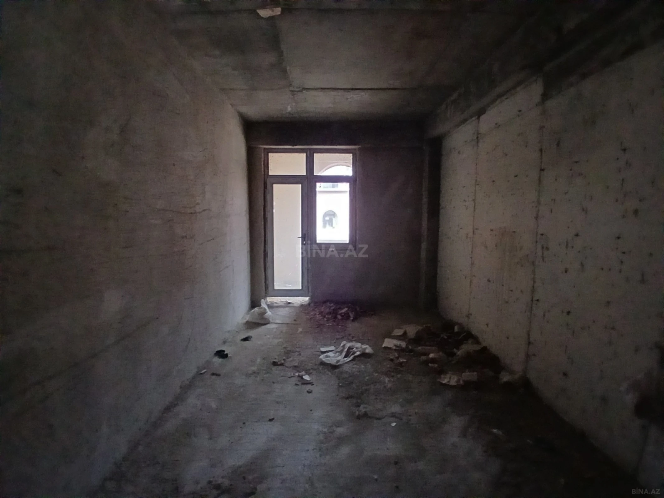 Satılır 2 otaqlı mənzil 75 m²