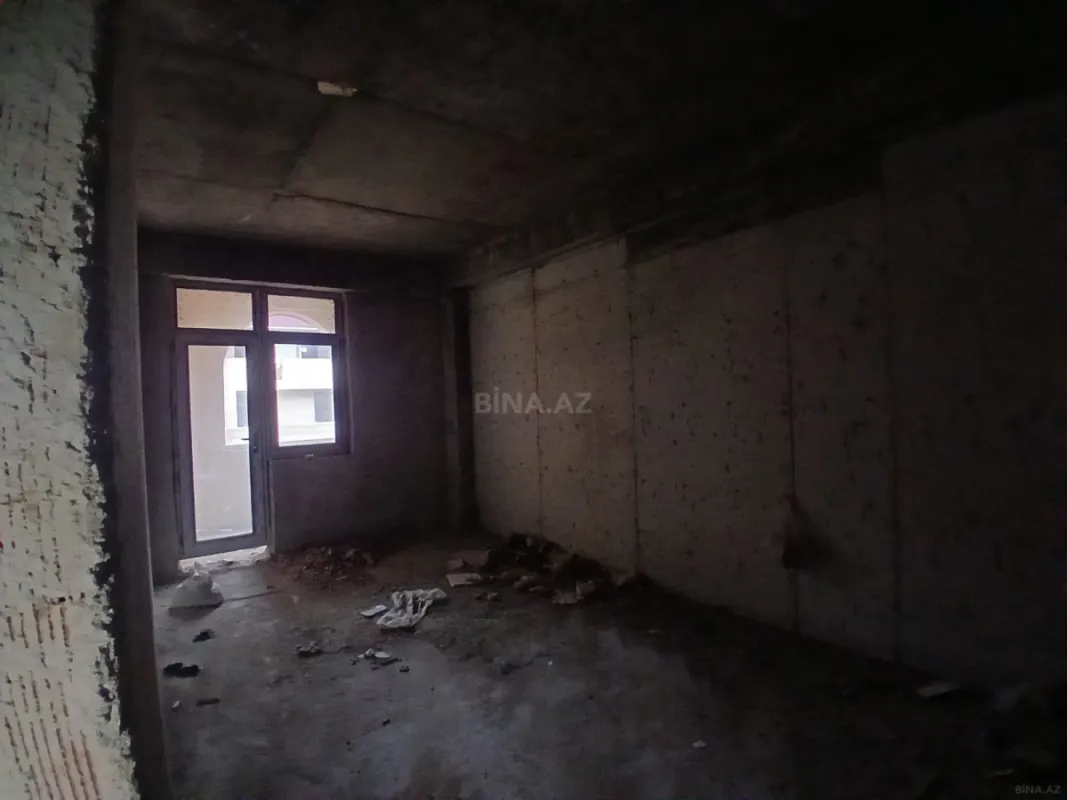 Satılır 2 otaqlı mənzil 75 m²