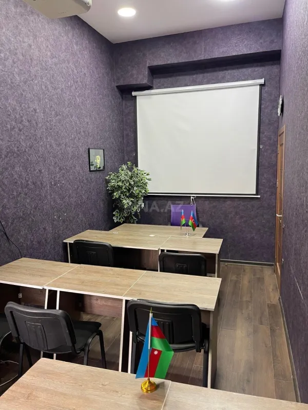 Kirayə verilir 5 otaqlı ofis 119 m²